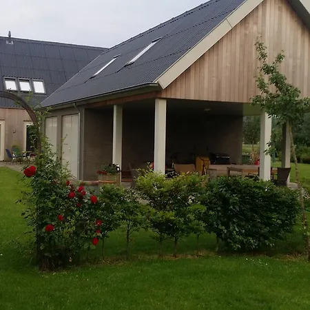 Bed & Breakfast ´t Hof Kessel Maren-Kessel